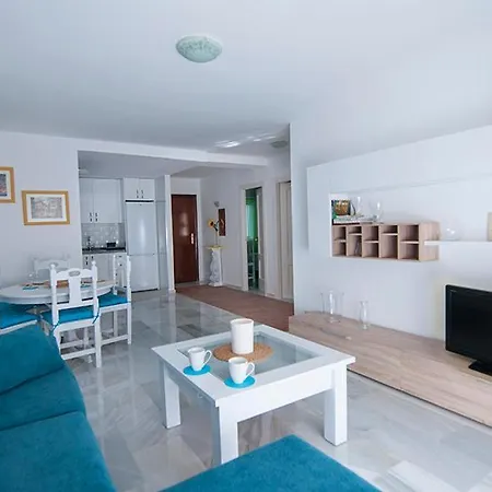Luminoso Y Fresco En 2ª Linea De Playa Appartement Fuengirola