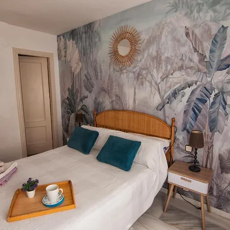 Luminoso Y Fresco En 2ª Linea De Playa Фуенхірола