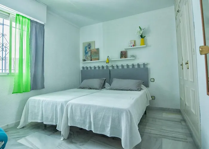 Luminoso Y Fresco En 2ª Linea De Playa Apartment Fuengirola