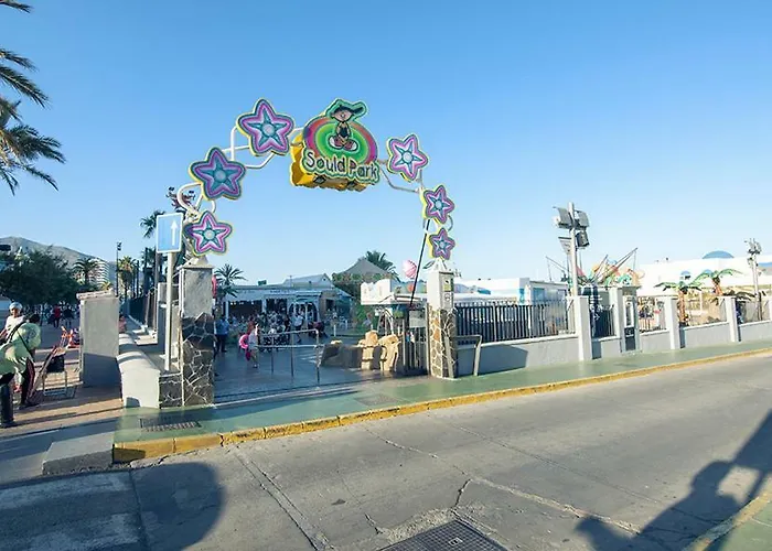 アパート Luminoso Y Fresco En 2ª Linea De Playa