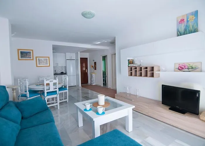 Luminoso Y Fresco En 2ª Linea De Playa דירה פואנגירולה